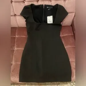 Zara | Dresses | Zara Short Fitted Dress | Poshmark